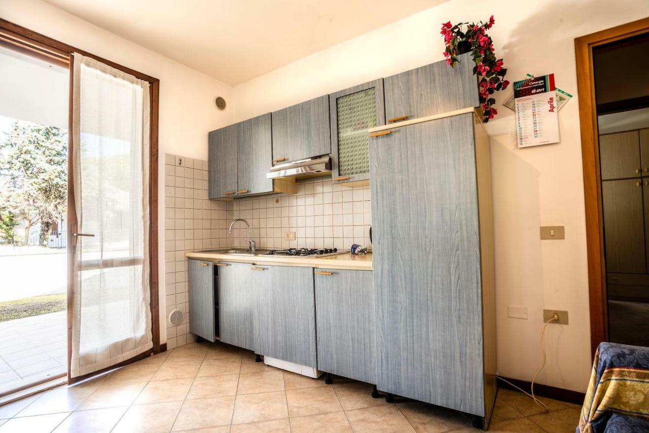 Agenzia Vear - Lido Di Volano Bagian luar foto